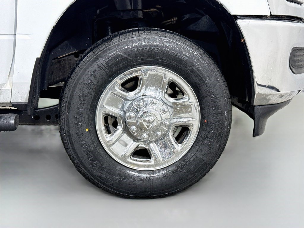 Used 2024 RAM 2500 Tradesman w/ Chrome Appearance Group AWD/4WD image 31