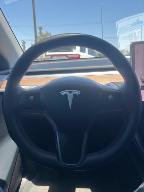 Used 2023 Tesla Model Y Long Range AWD/4WD image 11