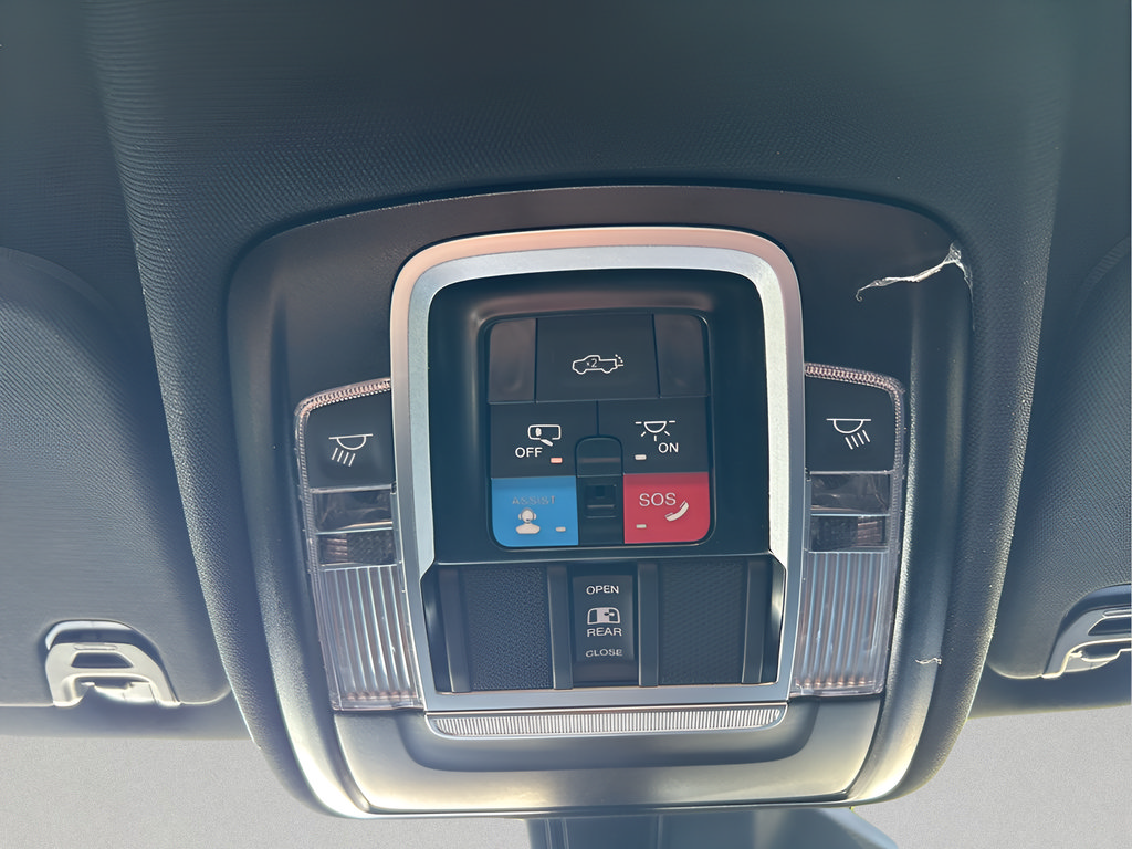 New 2026 RAM 1500 Limited AWD/4WD image 32