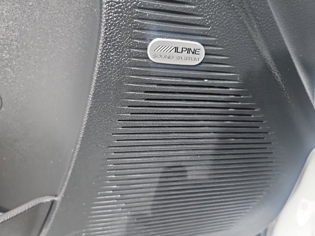 Used 2018 Dodge Challenger SXT Plus RWD image 21