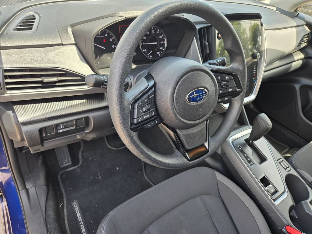Used 2025 Subaru Crosstrek 2.5i Premium AWD/4WD image 10