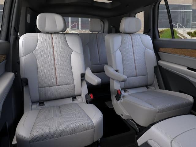 New 2027 Cadillac Vistiq Luxury AWD/4WD image 17