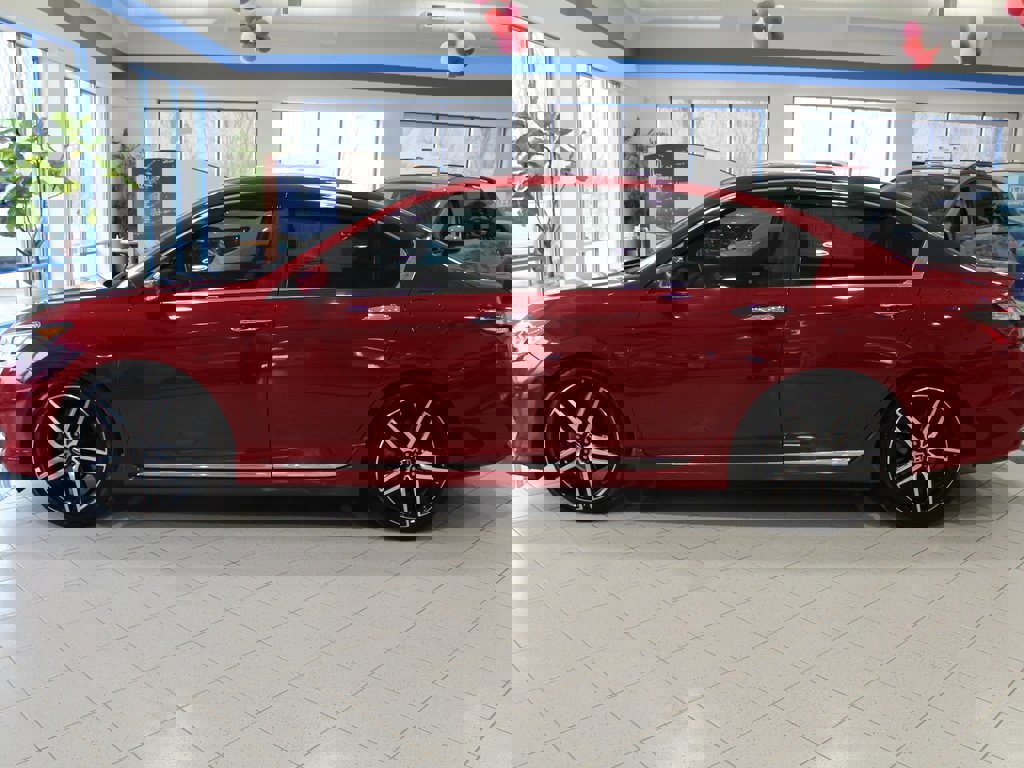 Used 2017 Honda Accord Sport image 8