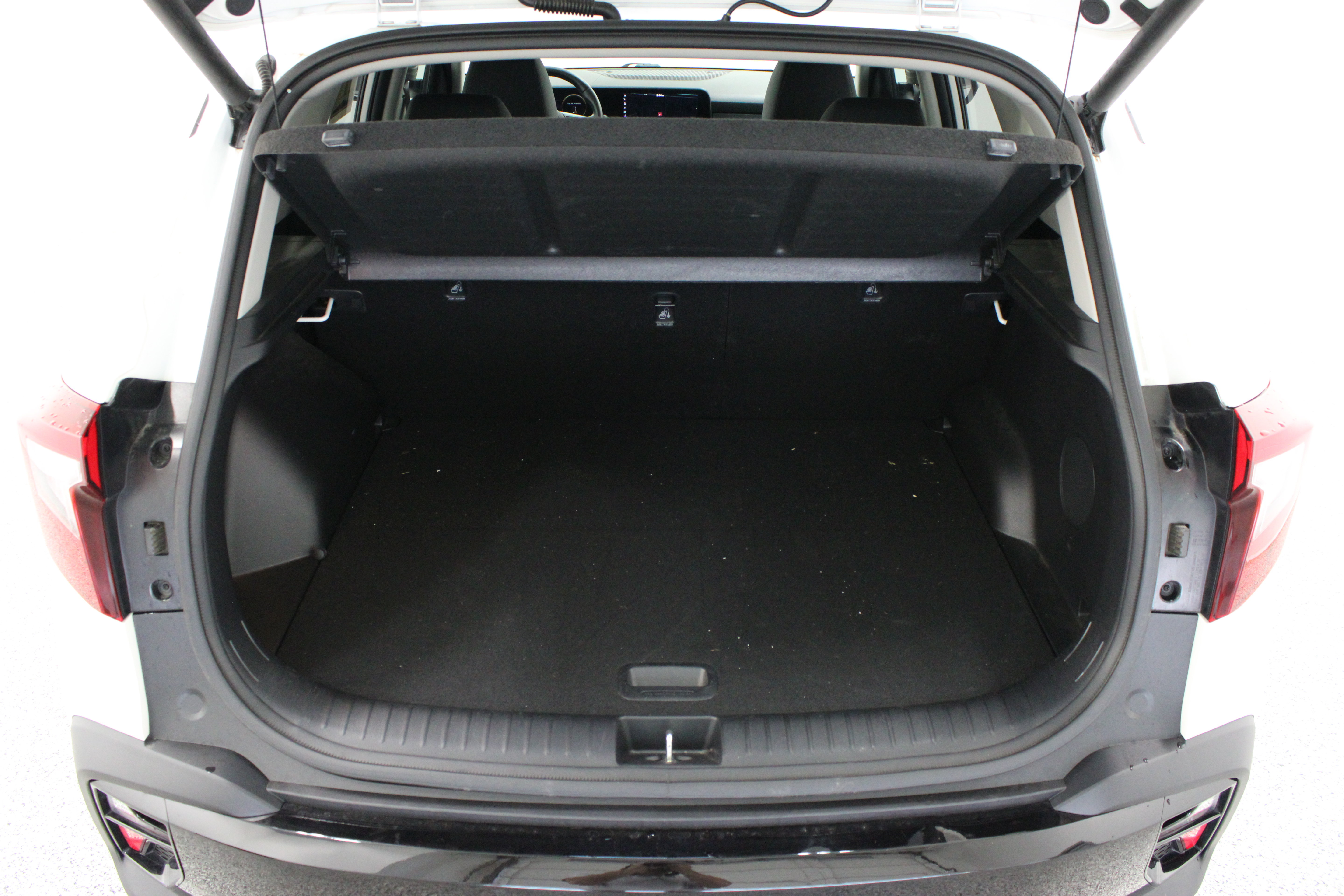 Used 2024 Kia Seltos SX w/ SX Sunroof Package AWD/4WD image 35