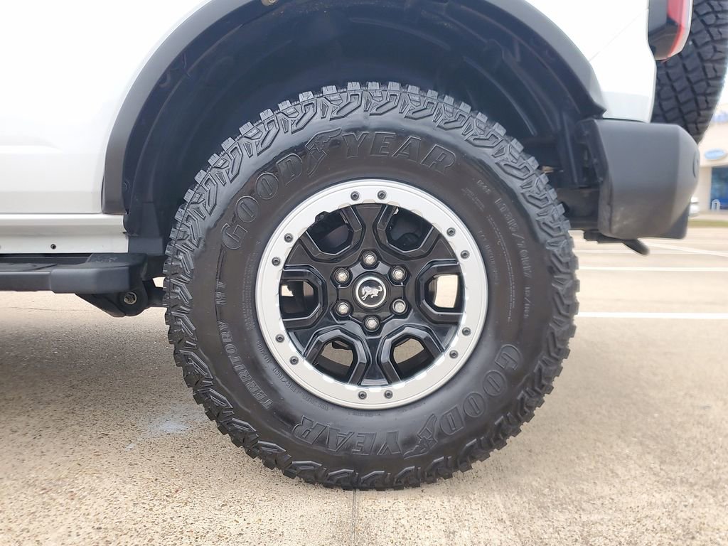 Used 2023 Ford Bronco Outer Banks w/ Sasquatch Package image 6