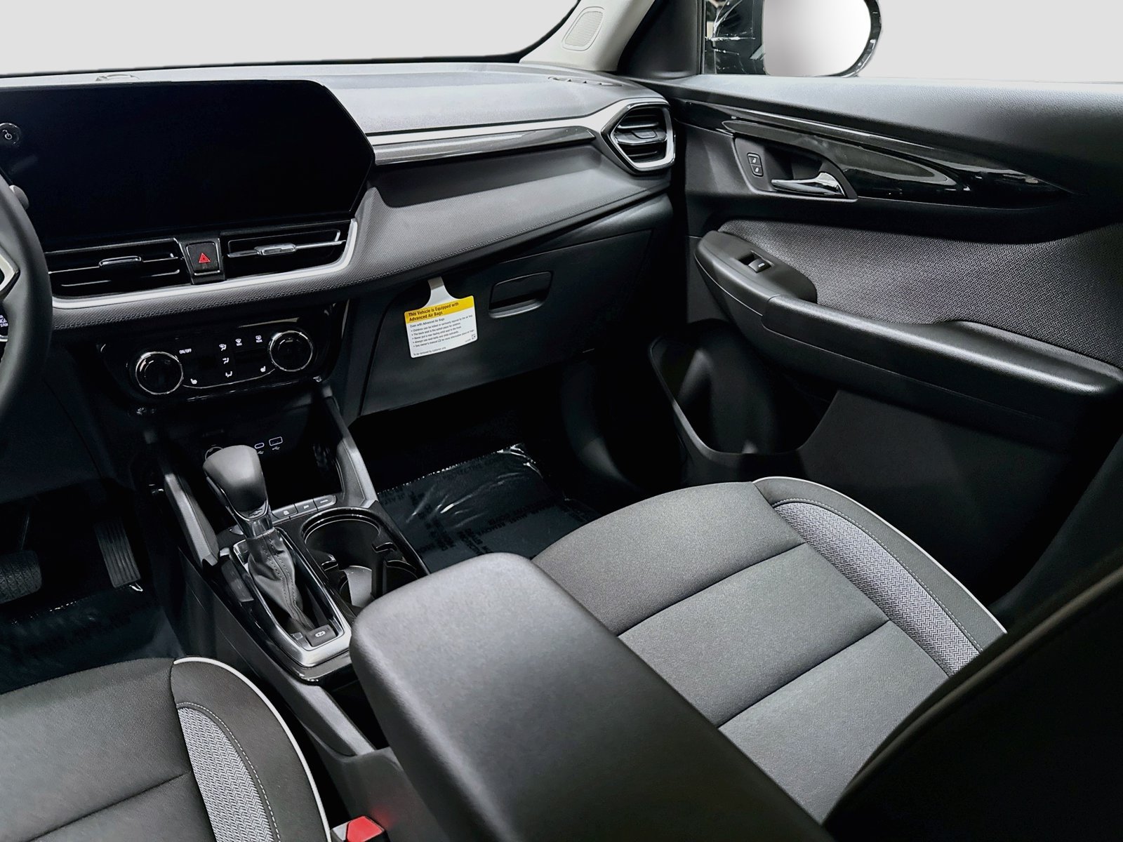 New 2026 Chevrolet TrailBlazer LT w/ Convenience Package AWD/4WD image 26