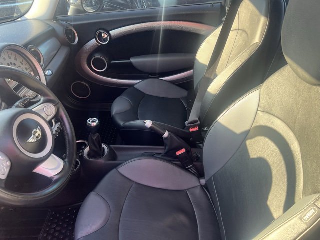 Used 2009 MINI Cooper S image 5