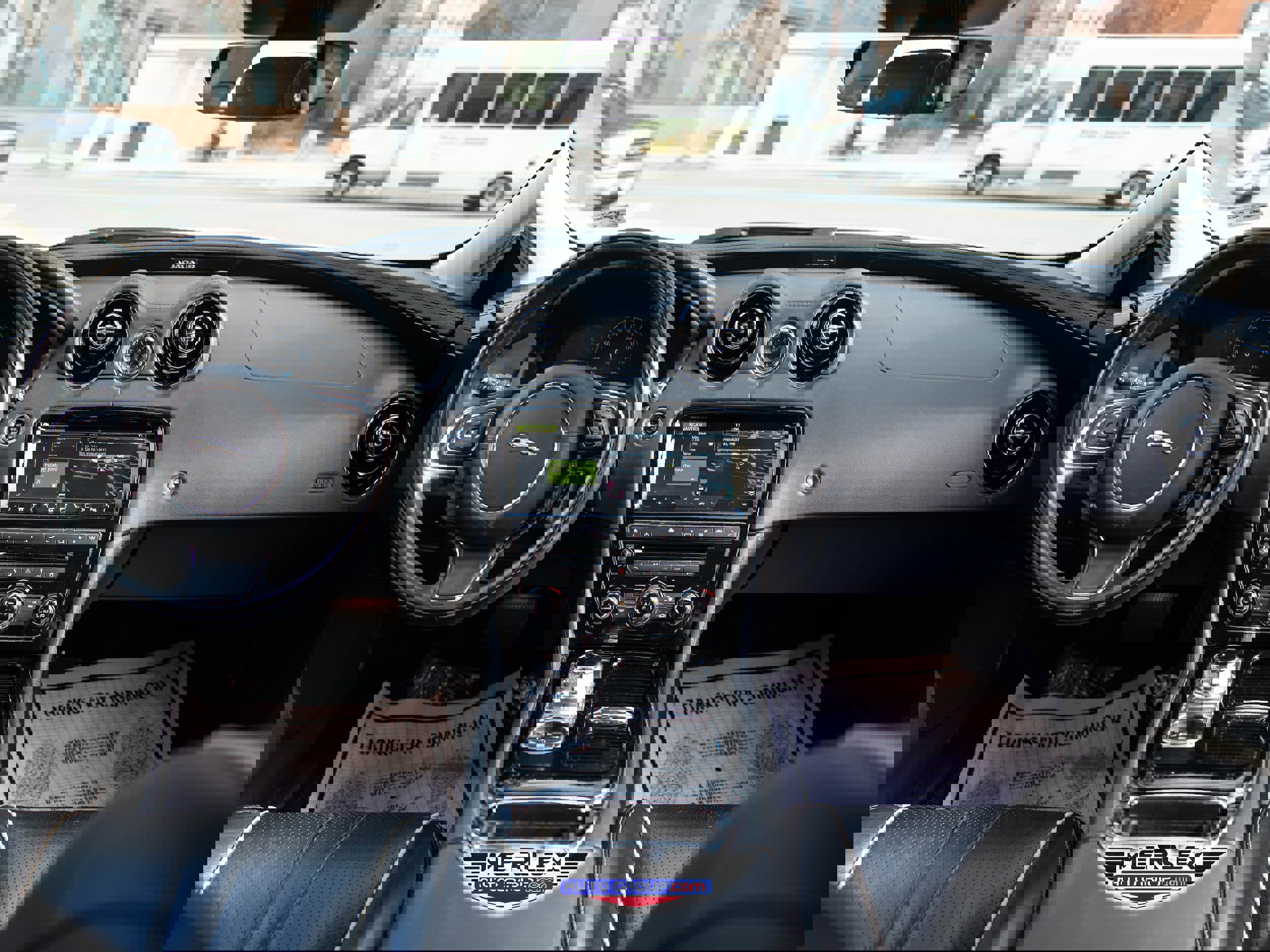 Used 2019 Jaguar XJ R-Sport image 14