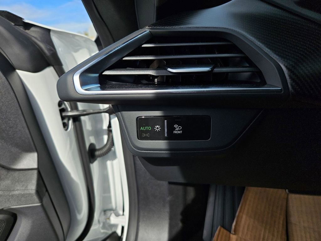 New 2026 Audi S e-tron GT Prestige image 17