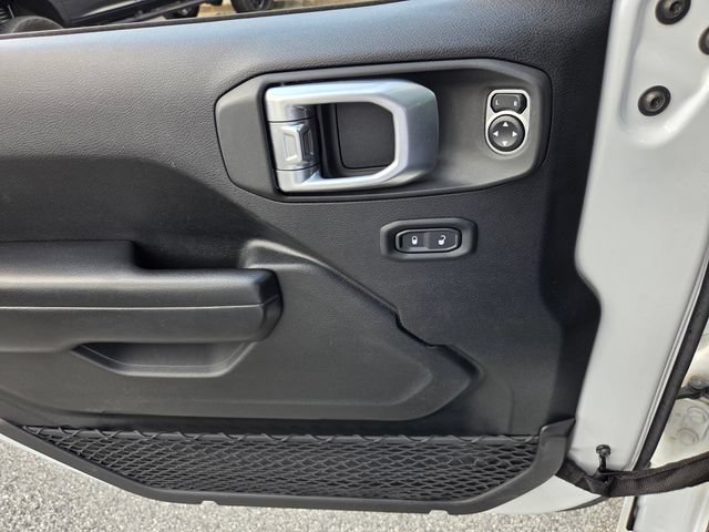 Used 2020 Jeep Wrangler Unlimited Sport AWD/4WD image 24