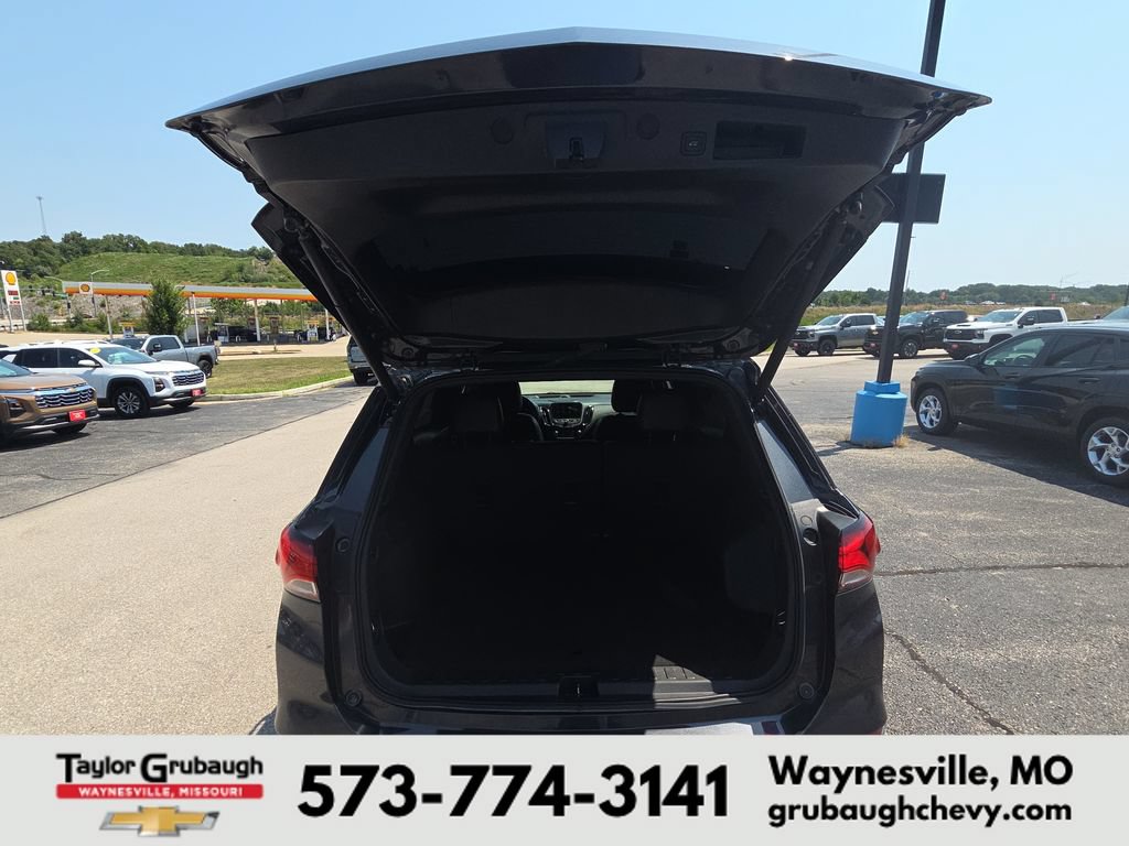 Certified 2023 Chevrolet Equinox RS w/ RS Leather Package AWD/4WD image 31
