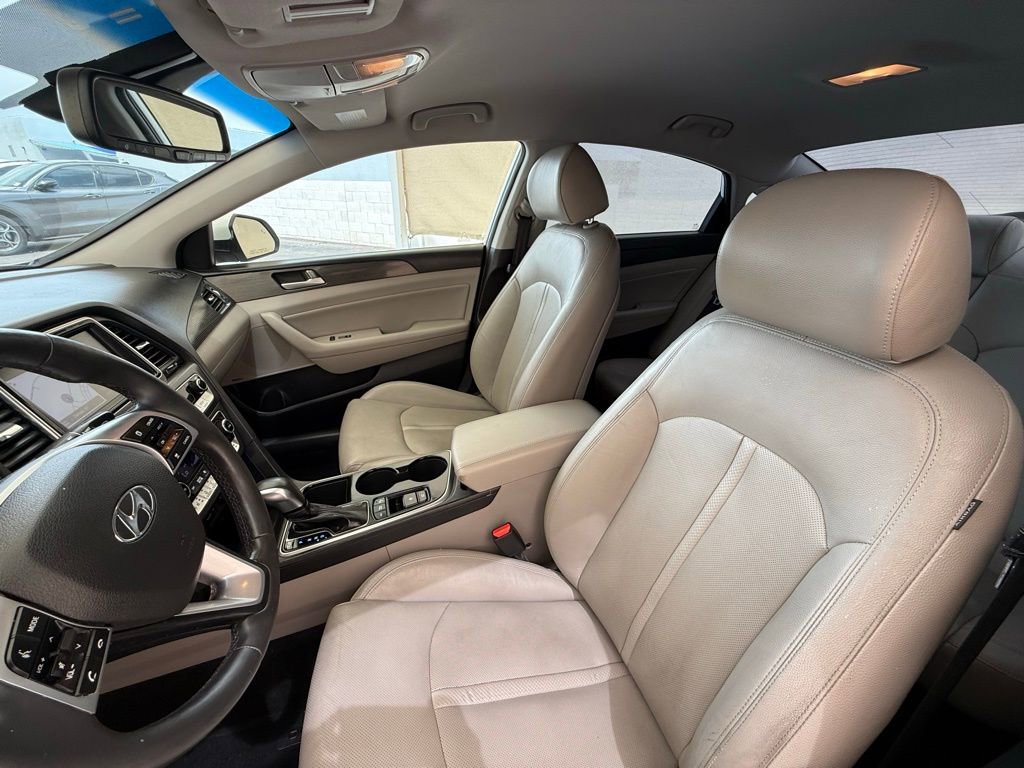 Used 2019 Hyundai Sonata Limited image 30