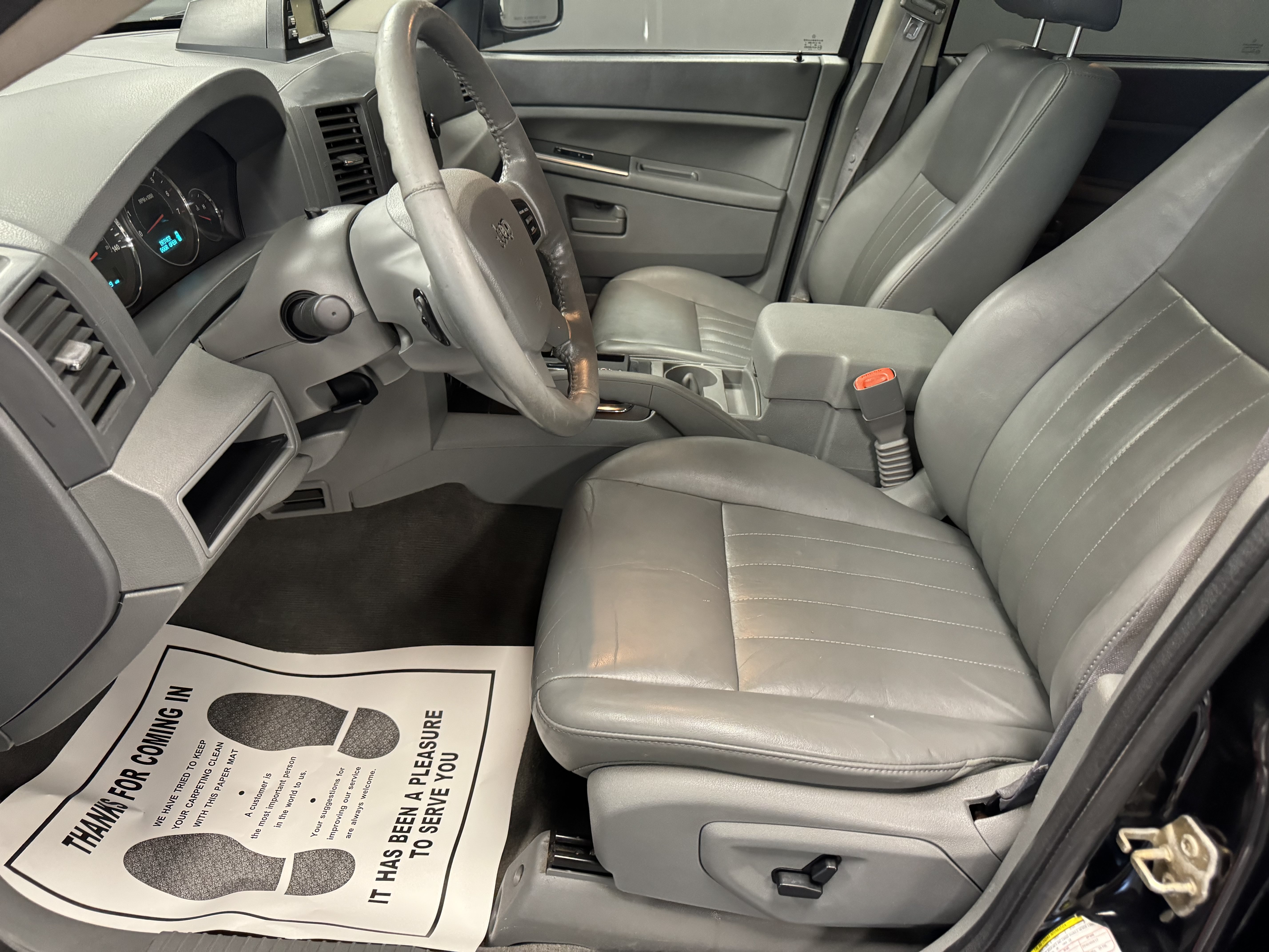 Used 2007 Jeep Grand Cherokee Laredo RWD image 11