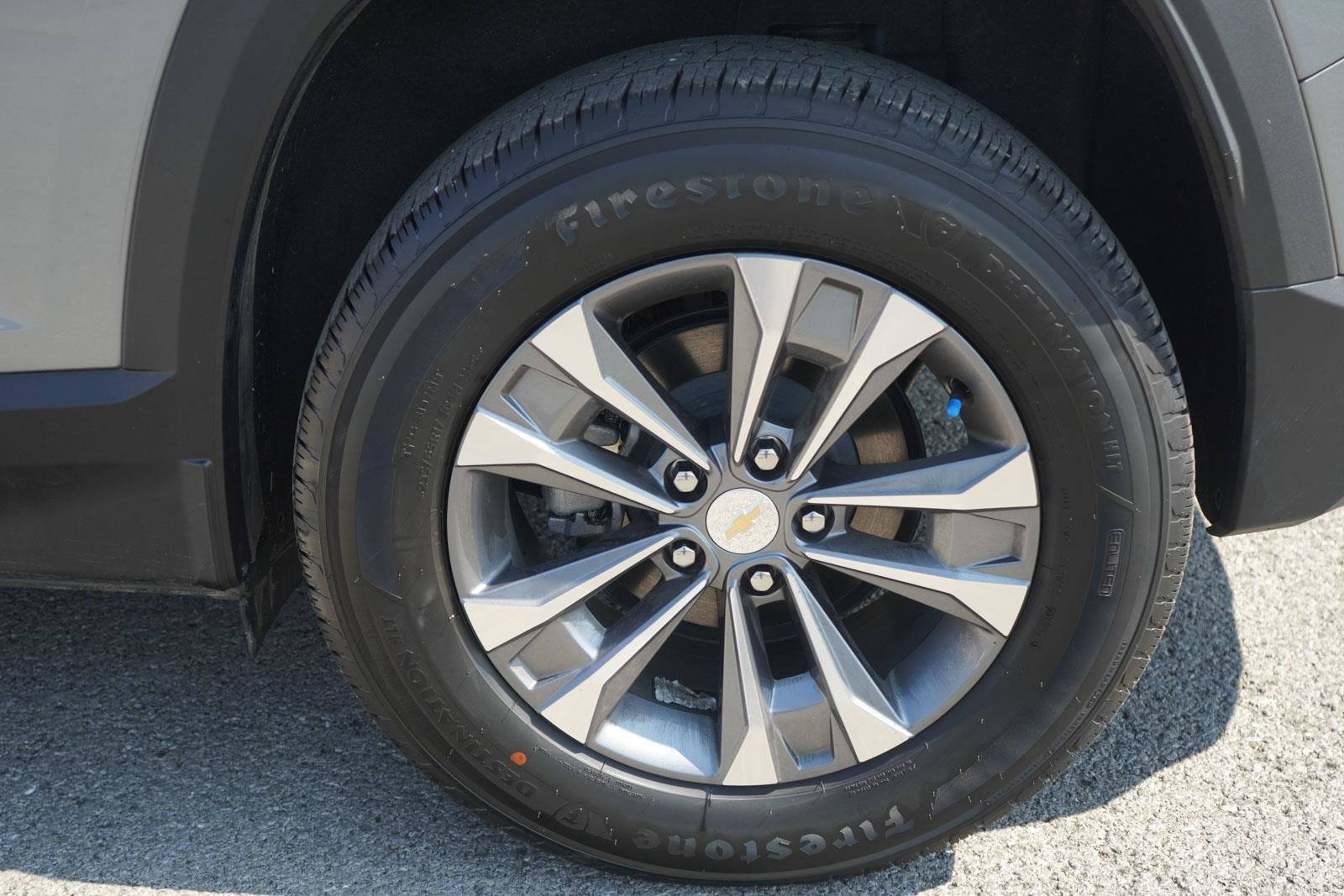 New 2025 Chevrolet Equinox LT w/ Convenience Package II image 11