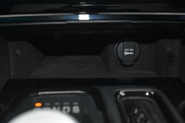 Used 2017 Chrysler 300 S RWD image 32