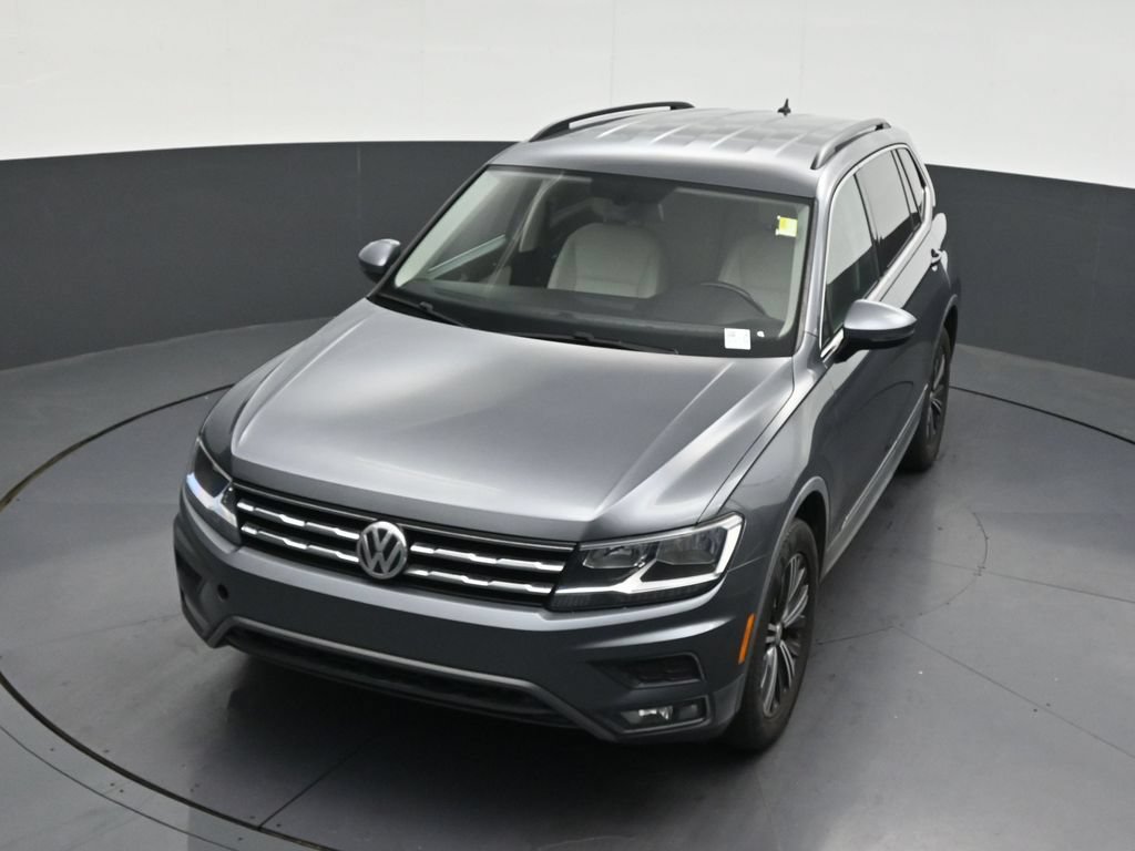Used 2018 Volkswagen Tiguan SE w/ 18" Alloy Wheels Package FWD image 22