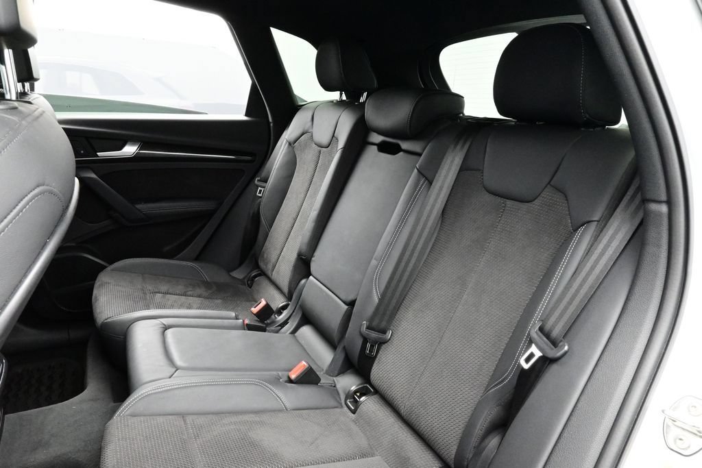 Used 2020 Audi SQ5 Premium Plus w/ Premium Plus Package AWD/4WD image 15