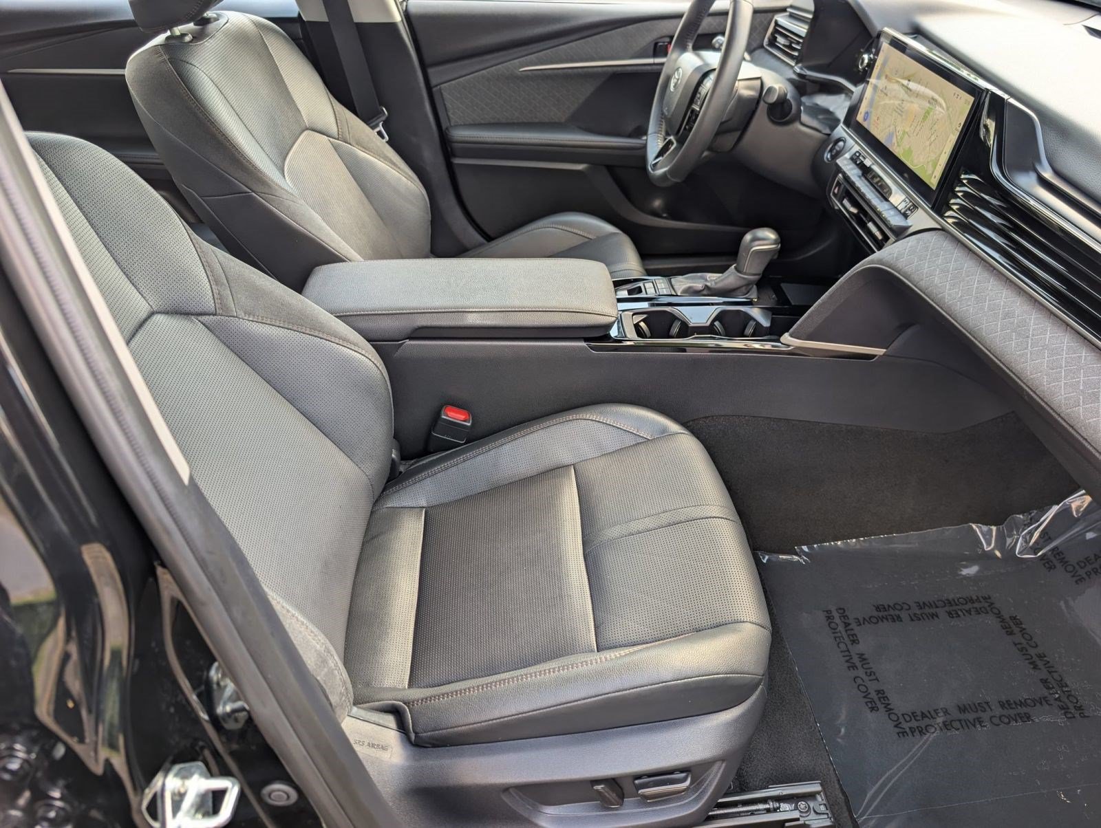 Used 2026 Toyota Camry XLE FWD image 24