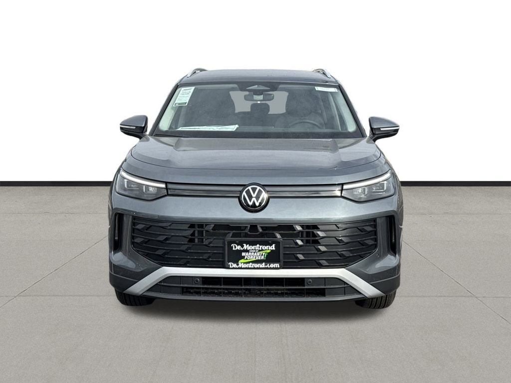 New 2026 Volkswagen Tiguan S FWD image 2
