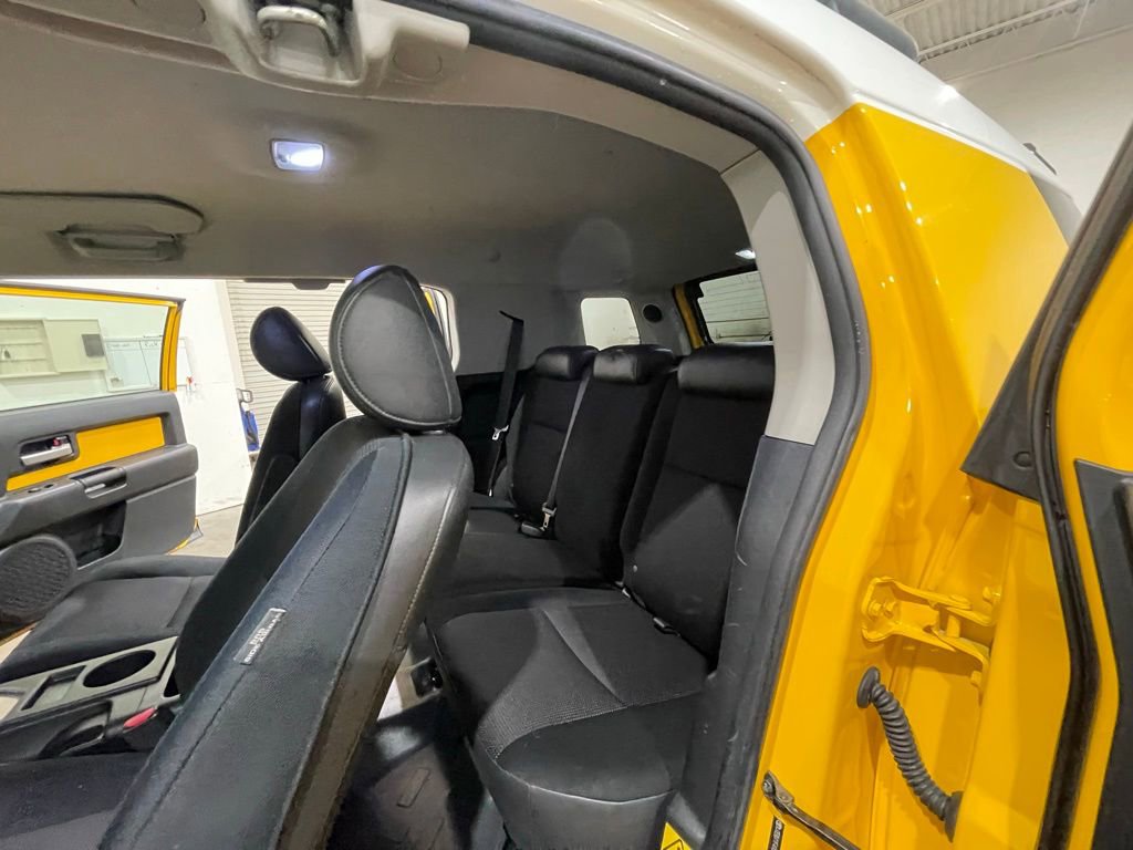 Used 2007 Toyota FJ Cruiser 4WD image 15