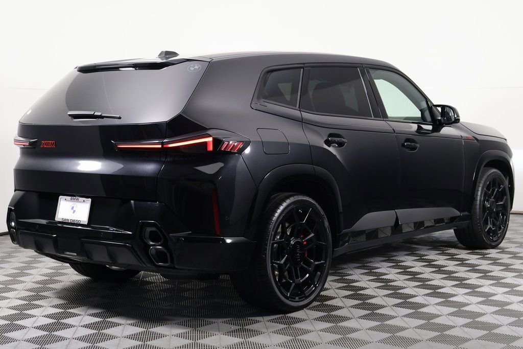 New 2026 BMW XM Label Red image 2