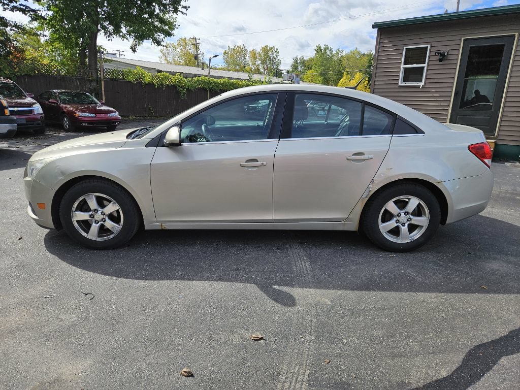 Used 2014 Chevrolet Cruze LT FWD image 5