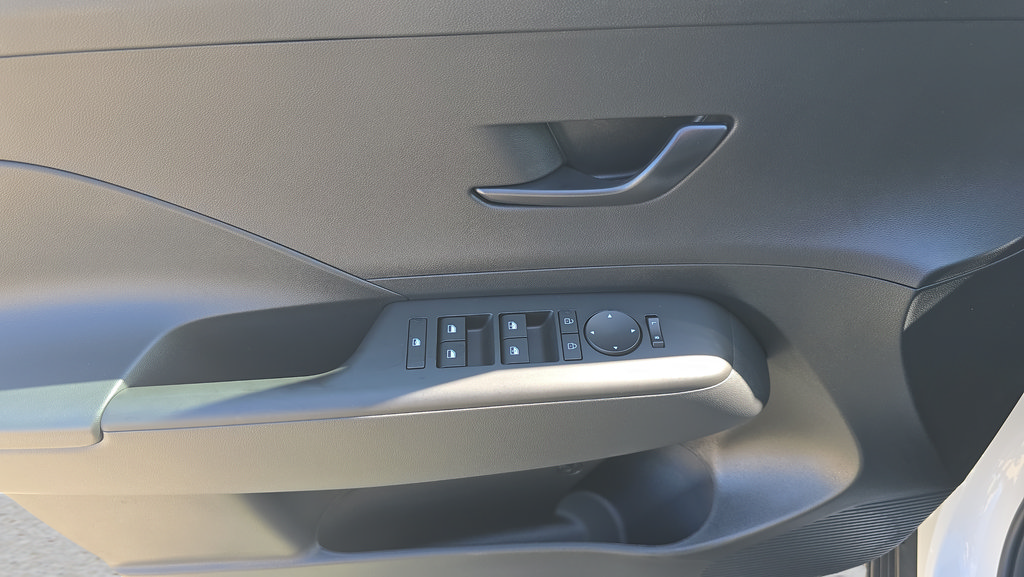 New 2027 Hyundai Kona SEL Sport FWD image 16