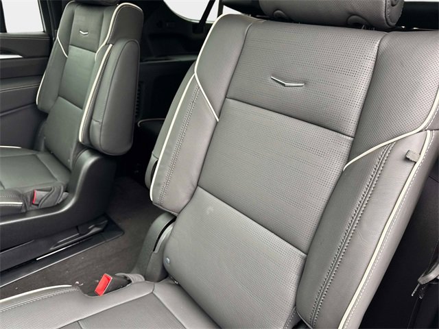 New 2026 Cadillac Escalade ESV Luxury image 13