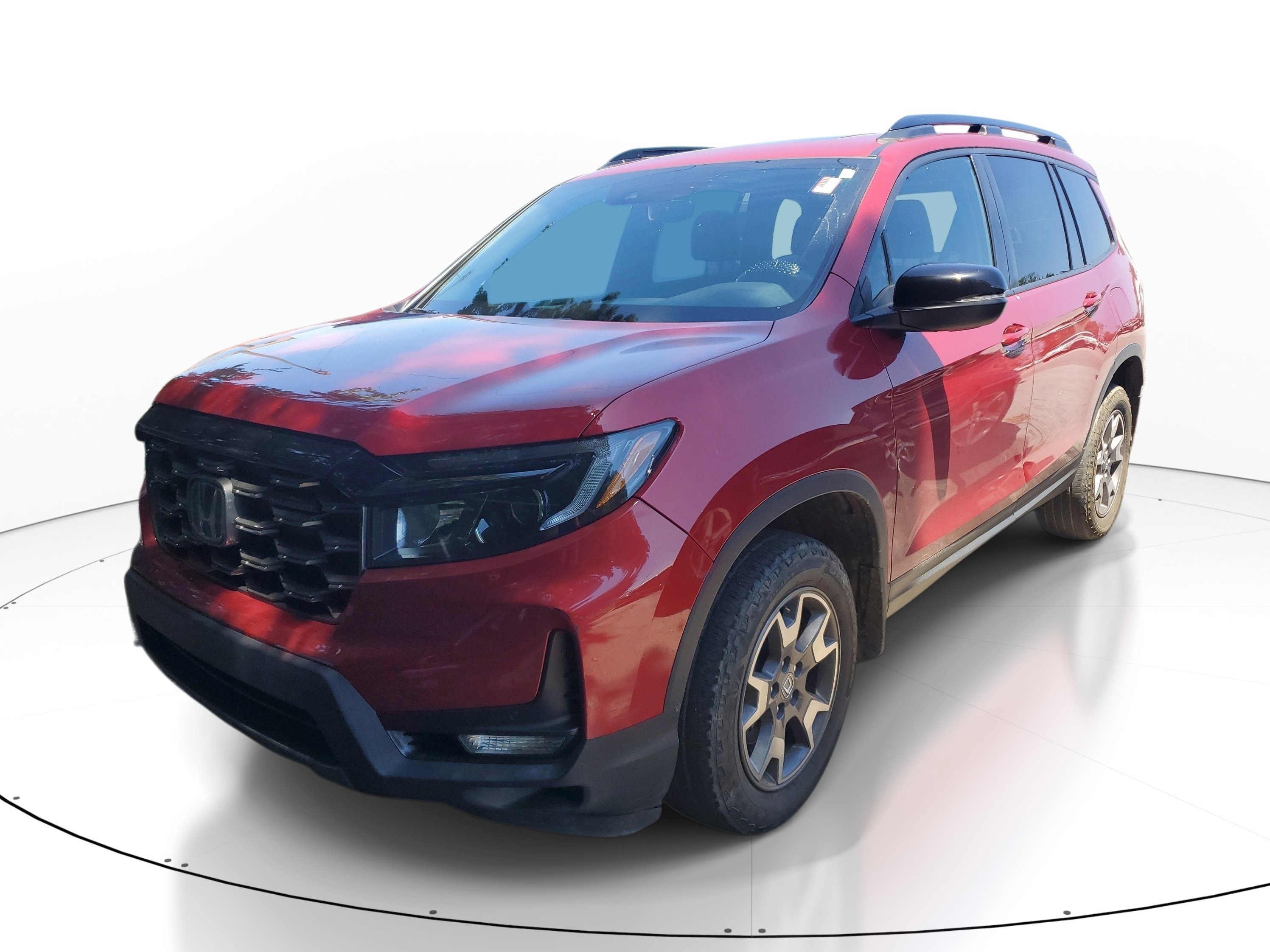 Used 2023 Honda Passport TrailSport image 2