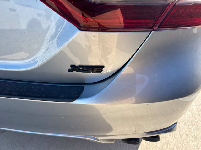 Used 2024 Toyota Camry XSE FWD image 4
