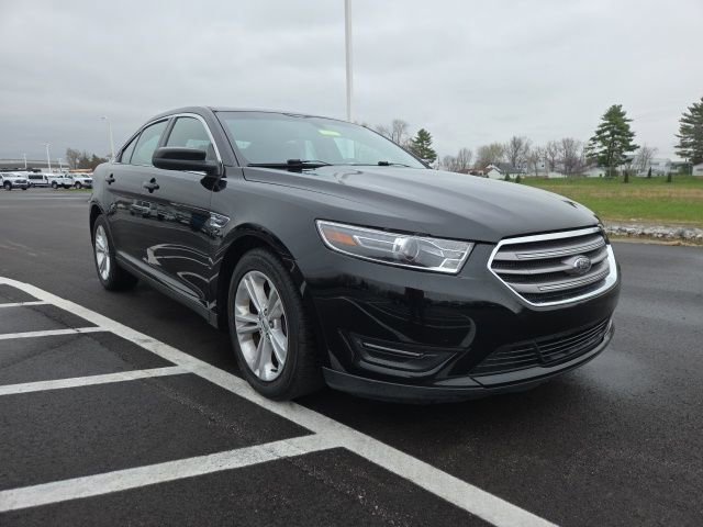 Used 2016 Ford Taurus SEL image 1