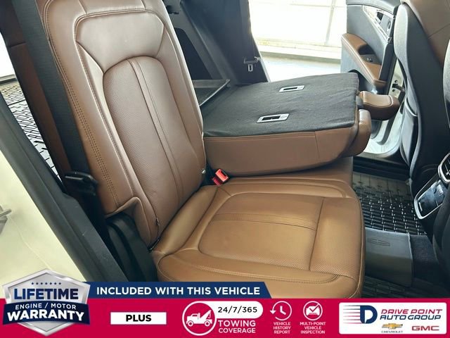 Used 2023 Lincoln Nautilus Reserve w/ Equipment Group 201A AWD/4WD image 28