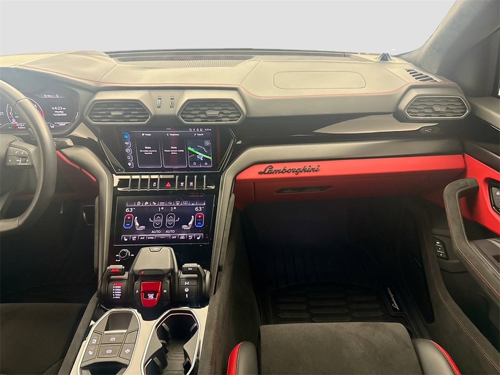 Used 2024 Lamborghini Urus S image 25