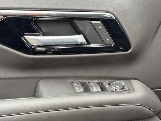 New 2026 Chevrolet Tahoe LS AWD/4WD image 17