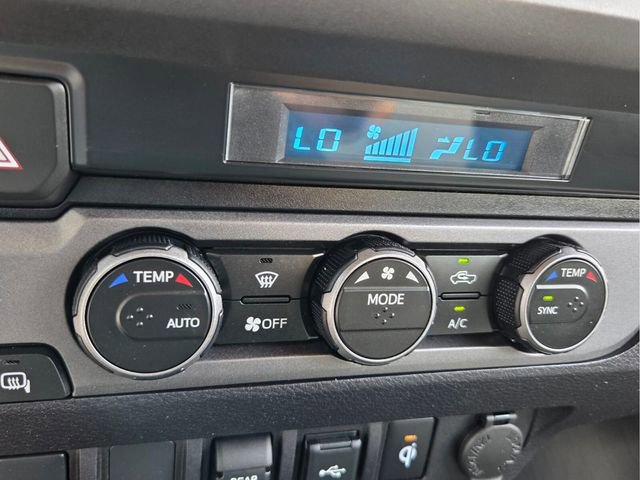 Used 2021 Toyota Tacoma TRD Off-Road AWD/4WD image 26