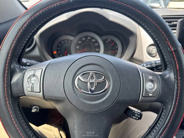 Used 2008 Toyota RAV4 Limited AWD/4WD image 6