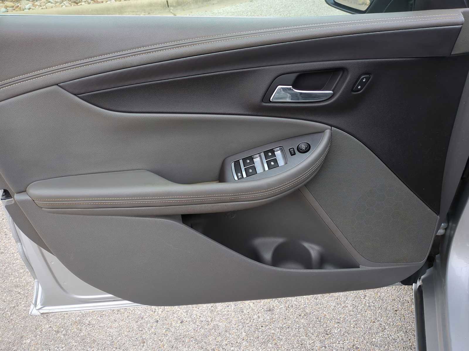 Used 2014 Chevrolet Impala LS image 19