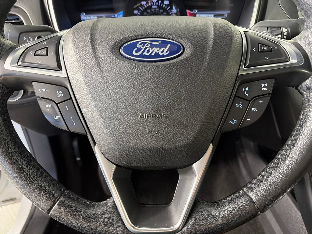 Used 2020 Ford Fusion Titanium FWD image 16