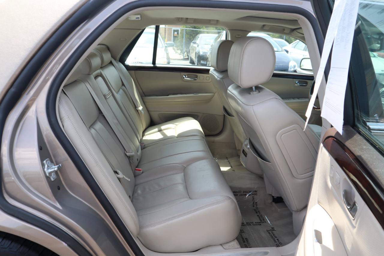 Used 2007 Cadillac DTS Luxury II FWD image 12