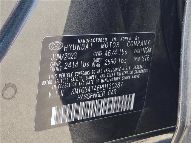 Used 2023 Genesis G70 2.0T w/ Sport Prestige Package RWD image 25