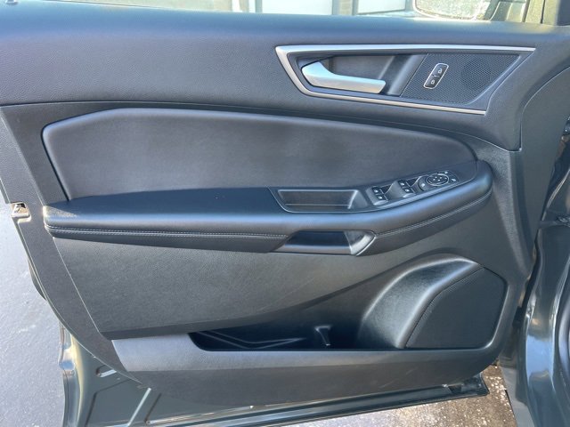 Used 2023 Ford Edge SEL w/ Convenience Package image 22