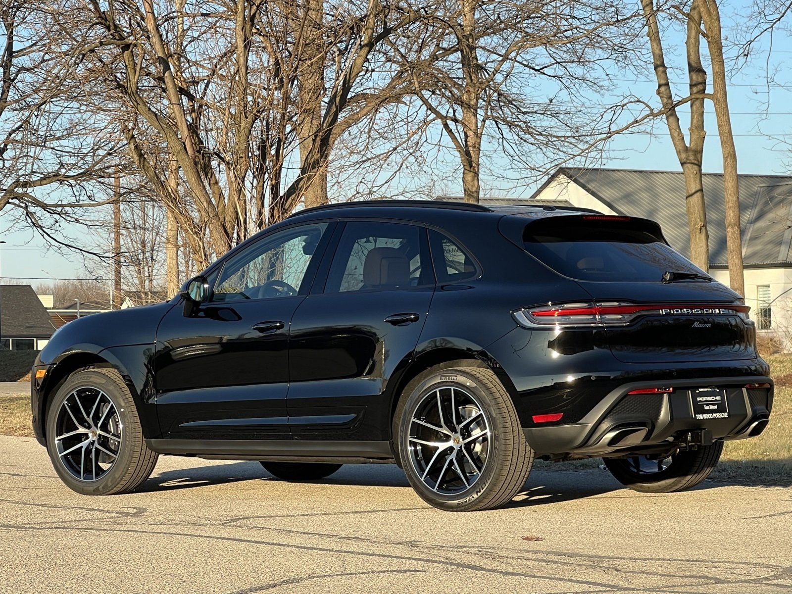 New 2026 Porsche Macan image 3