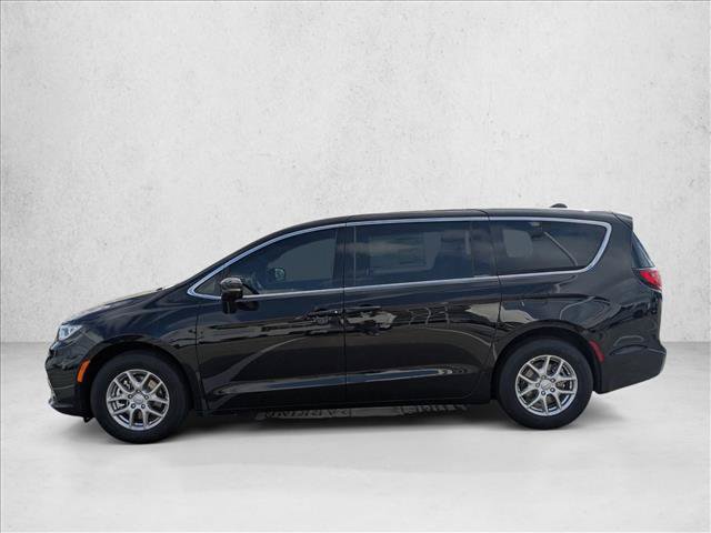 New 2026 Chrysler Pacifica Select FWD image 5