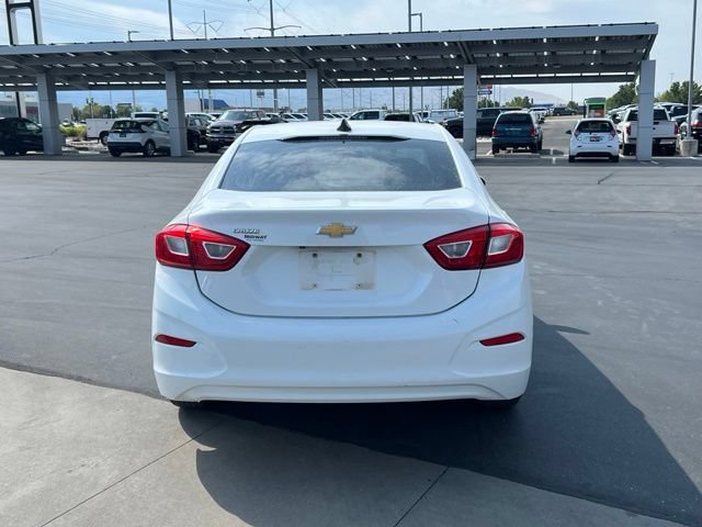 Used 2019 Chevrolet Cruze LS FWD image 5