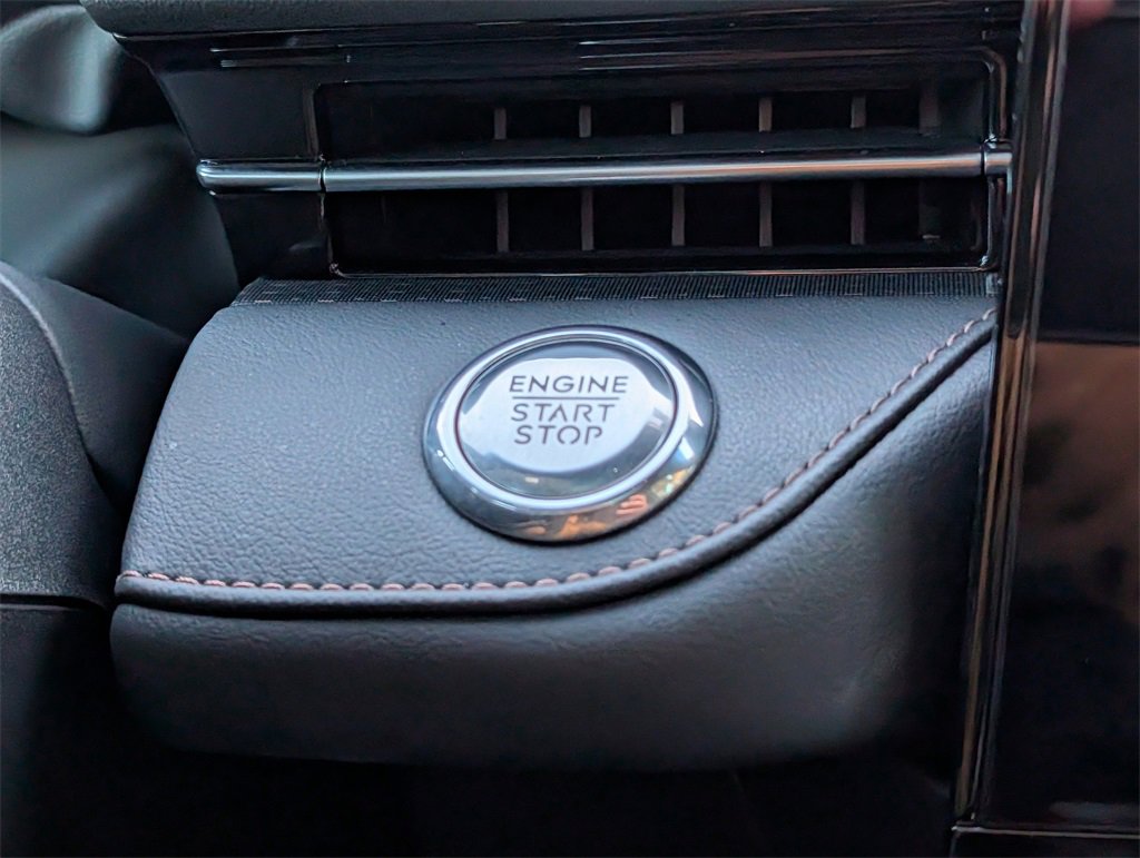 Used 2024 Lincoln Nautilus Premier w/ Equipment Group 102A image 26