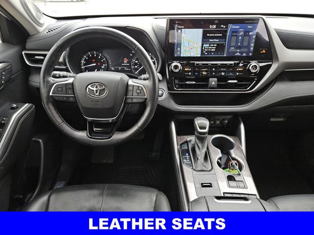 Used 2020 Toyota Highlander Limited image 5