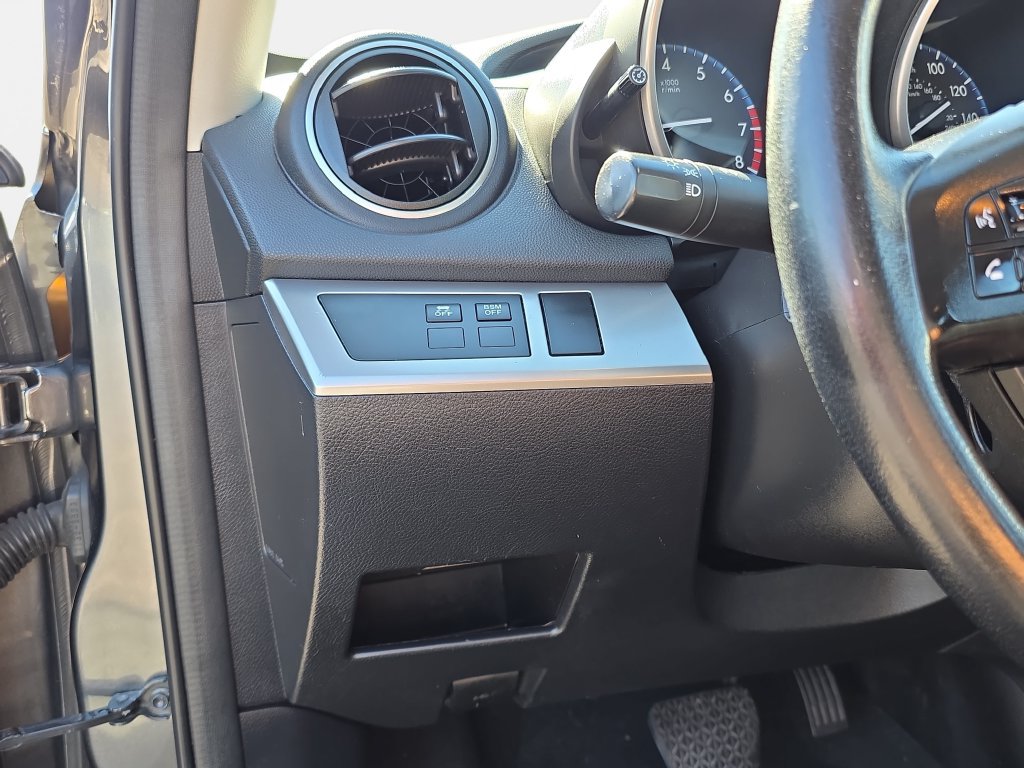 Used 2013 MAZDA MAZDA3 i Touring FWD image 24