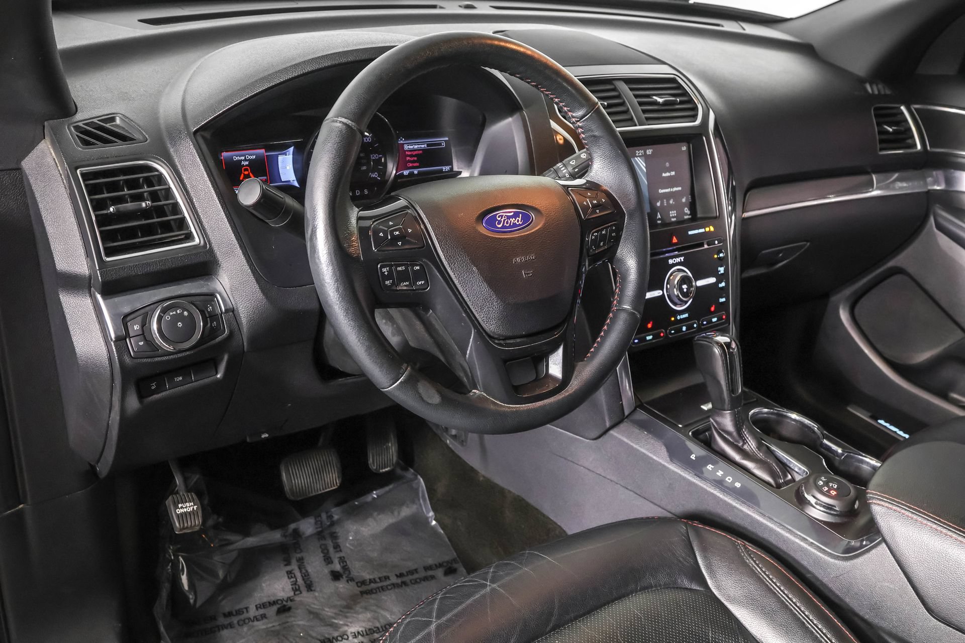 Used 2017 Ford Explorer Sport AWD/4WD image 4