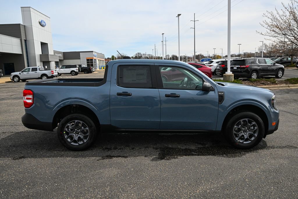 New 2026 Ford Maverick XLT AWD/4WD image 3
