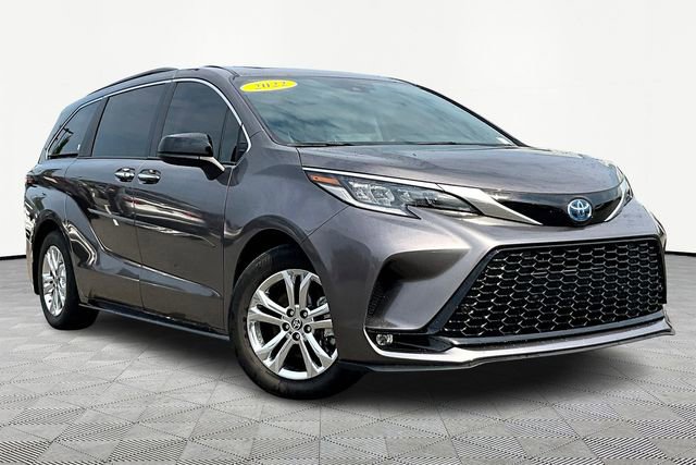 Used 2022 Toyota Sienna XSE